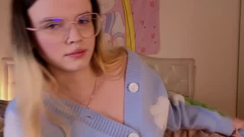 Snapshot of afterdarkduo chatting on October 21, 2025, 6:52 pm afterdarkduo online show from October 21, 2025, 6:52 pm