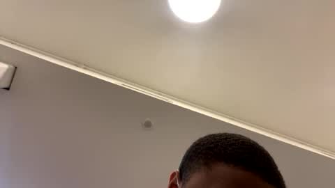 afuego11 online show from October 12, 2025, 2:49 pm