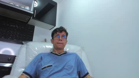 AGAR online show from December 3, 2024, 7:43 am