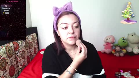 Snapshot of agata_a chatting on December 11, 2024, 1:28 pm Hanna online show from December 11, 2024, 1:28 pm