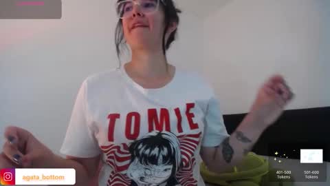 Agata online show from October 6, 2025, 9:45 pm