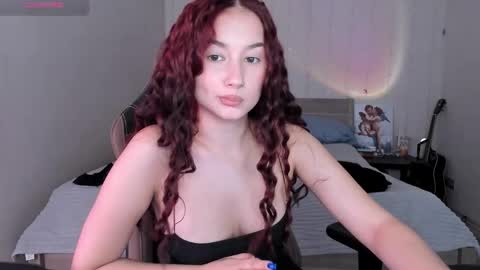 Snapshot of agata_cherry chatting on September 17, 2025, 7:21 am Eva online show from September 17, 2025, 7:21 am