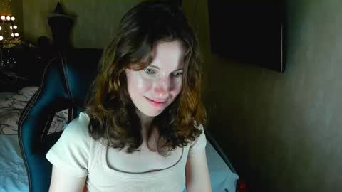 agata_in_wonderland online show from October 8, 2025, 2:36 pm