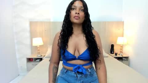 Agata Ortiz online show from February 5, 2025, 11:23 am