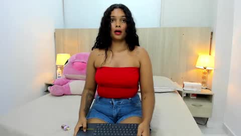 Agata Ortiz online show from February 15, 2025, 5:51 am