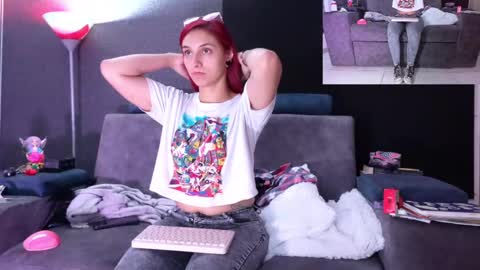 Agata Collinss online show from October 16, 2025, 12:00 am