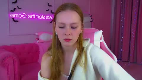 AgataFoxley online show from November 3, 2025, 7:09 am