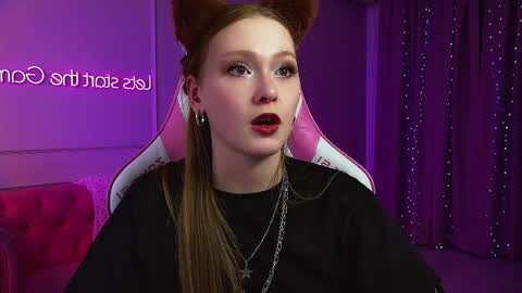 Snapshot of agatafoxley chatting on June 6, 2026, 6:34 pm AgataFoxley online show from June 6, 2026, 6:34 pm