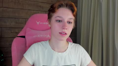 Snapshot of agatagate chatting on December 19, 2025, 4:47 pm AgataGate online show from December 19, 2025, 4:47 pm