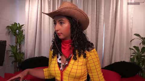 Val   inst  agatha clls online show from October 28, 2025, 7:27 pm