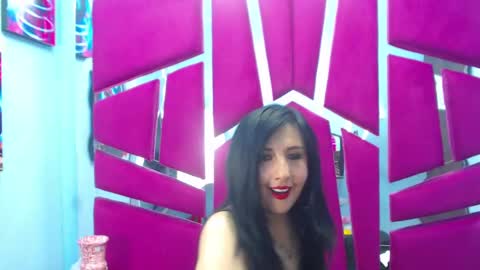 Snapshot of agatha_leon_ chatting on October 22, 2025, 8:08 pm agatha_leon_ online show from October 22, 2025, 8:08 pm