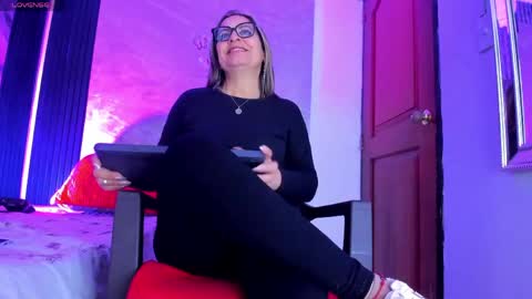 Snapshot of agatha_pleasure chatting on April 21, 2026, 11:49 am agatha_pleasure online show from April 21, 2026, 11:49 am