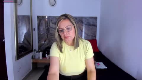 Snapshot of agatha_pleasure chatting on June 3, 2026, 11:57 am agatha_pleasure online show from June 3, 2026, 11:57 am