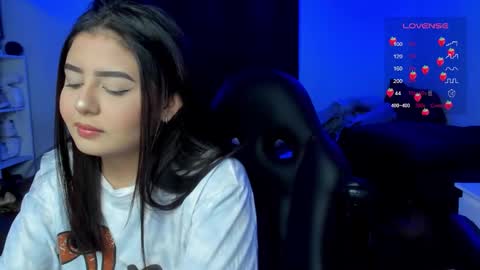 Cat online show from October 17, 2025, 5:10 am