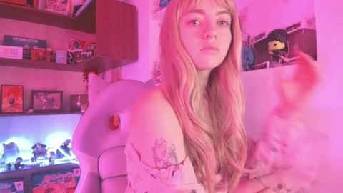 Camila     2 online show from December 4, 2024, 5:38 am