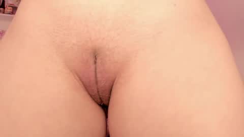 Camila     2 online show from April 20, 2026, 12:24 am