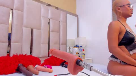 Snapshot of agathabladee chatting on November 13, 2025, 1:26 am Agathaa online show from November 13, 2025, 1:26 am