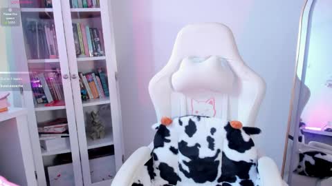 Snapshot of agathablair4 chatting on June 1, 2026, 4:31 pm agathablair4 online show from June 1, 2026, 4:31 pm