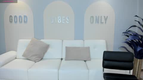 Agatha online show from February 3, 2025, 1:19 am