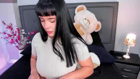         online show from January 19, 2026, 1:59 pm