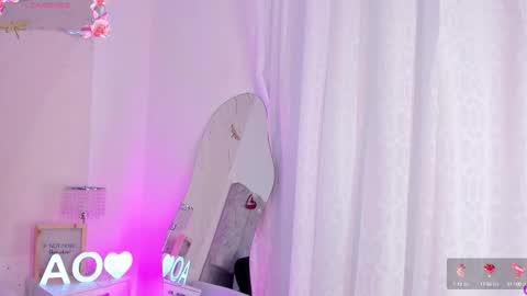 Agatha Owens online show from September 29, 2025, 1:33 am