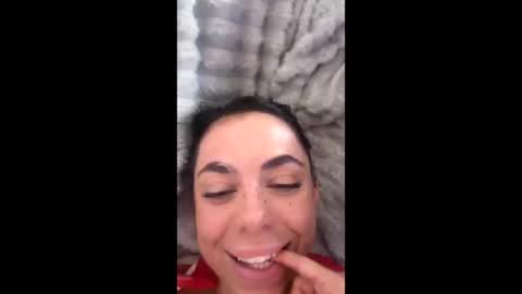 Mila online show from September 18, 2025, 4:14 am
