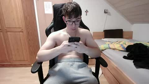 Lukas online show from March 24, 2026, 6:02 pm