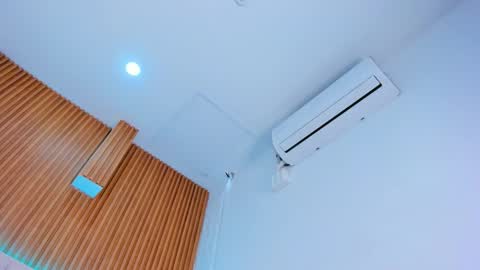 Aggy online show from February 1, 2026, 2:26 pm