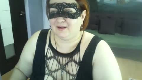 Snapshot of agilamipo chatting on May 12, 2026, 6:32 am AgilaMipo online show from May 12, 2026, 6:32 am