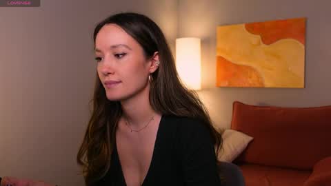 Snapshot of agnes_sky chatting on May 17, 2026, 12:52 am Agnes online show from May 17, 2026, 12:52 am