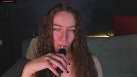 agnes wells online show from June 3, 2026, 1:19 am