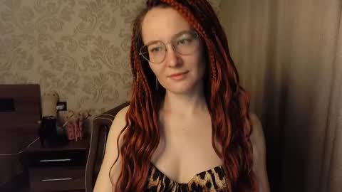 Agnes online show from October 24, 2025, 7:10 pm