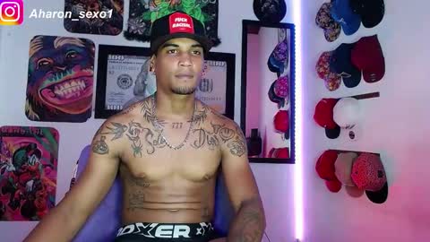 Aharon  Zamora online show from January 8, 2025, 7:34 am