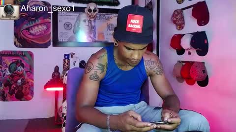 Aharon  Zamora online show from January 26, 2025, 10:57 pm