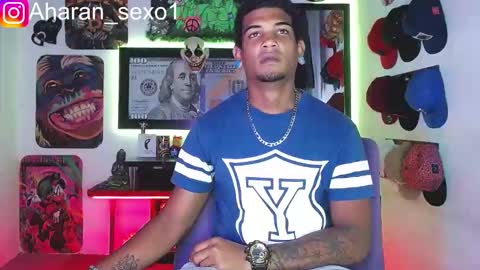 Aharon  Zamora online show from February 16, 2025, 3:37 am