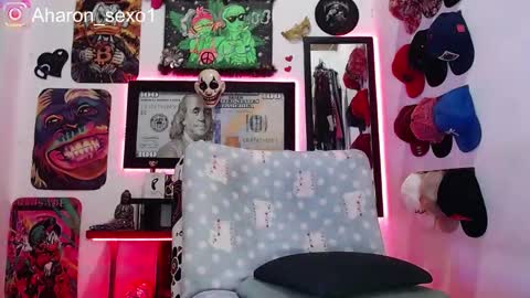 Aharon  Zamora online show from February 23, 2025, 3:35 am