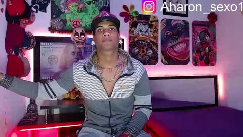 Aharon  Zamora online show from March 10, 2025, 3:12 am