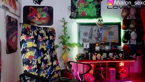 Aharon  Zamora online show from October 26, 2025, 2:50 am