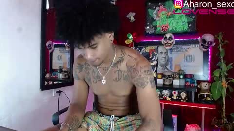 Aharon  Zamora online show from October 31, 2025, 9:05 pm