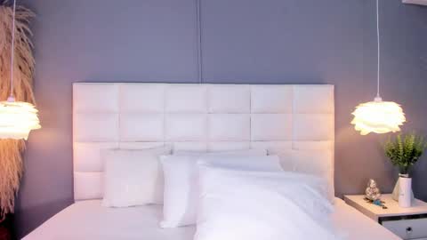 Snapshot of ahincale chatting on March 21, 2026, 11:48 am AHINOA online show from March 21, 2026, 11:48 am