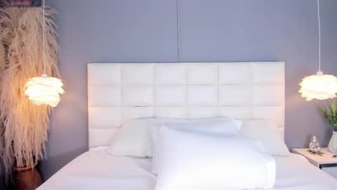 Snapshot of ahincale chatting on March 25, 2026, 11:38 am AHINOA online show from March 25, 2026, 11:38 am