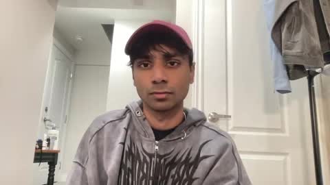 Snapshot of ahmedkhan632131 chatting on May 9, 2026, 3:12 am Dylan online show from May 9, 2026, 3:12 am
