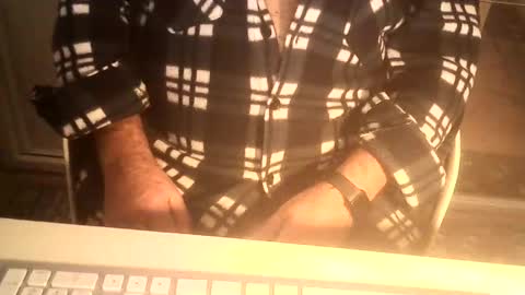 Snapshot of ahmole chatting on January 2, 2025, 9:39 pm Ole online show from January 2, 2025, 9:39 pm