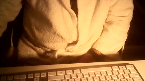 Snapshot of ahmole chatting on February 9, 2025, 9:28 pm Ole online show from February 9, 2025, 9:28 pm