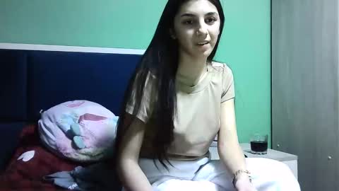 Selena online show from December 24, 2024, 3:47 pm