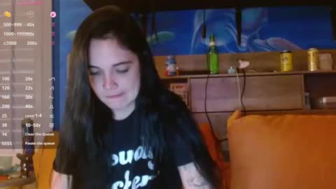 Kat online show from April 15, 2026, 11:49 pm