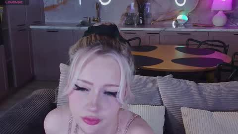 Snapshot of ai_kiyoko chatting on January 14, 2026, 11:20 pm Lexi online show from January 14, 2026, 11:20 pm