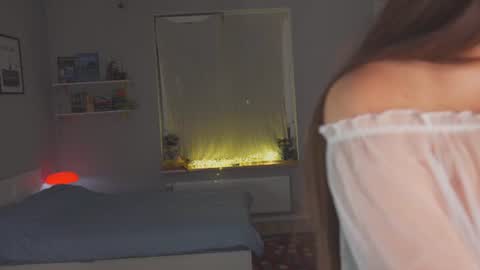Snapshot of aicharae chatting on July 20, 2026, 6:10 pm Vicky online show from July 20, 2026, 6:10 pm