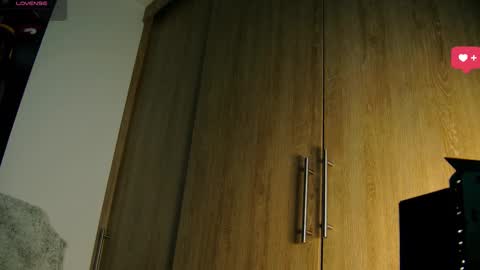 Aida  online show from October 10, 2025, 10:14 am