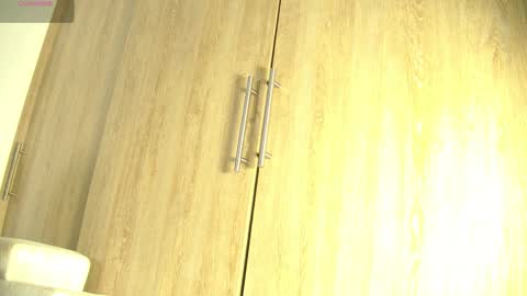 Aida  online show from November 16, 2025, 11:27 am